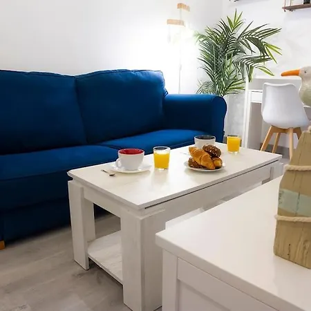 Cdz - Suarez De Salazar 2, Cozy In Apartment